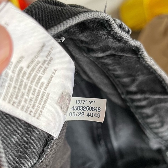 American Eagle Jeans Women's 6 '90s Skinny Distressed Gray Black - Picture 8 of 8